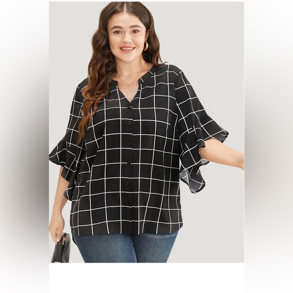 NWT Plaid Notched Button Up Ruffle Sleeve Split Hem Blouse size 26 - Picture 2 of 10